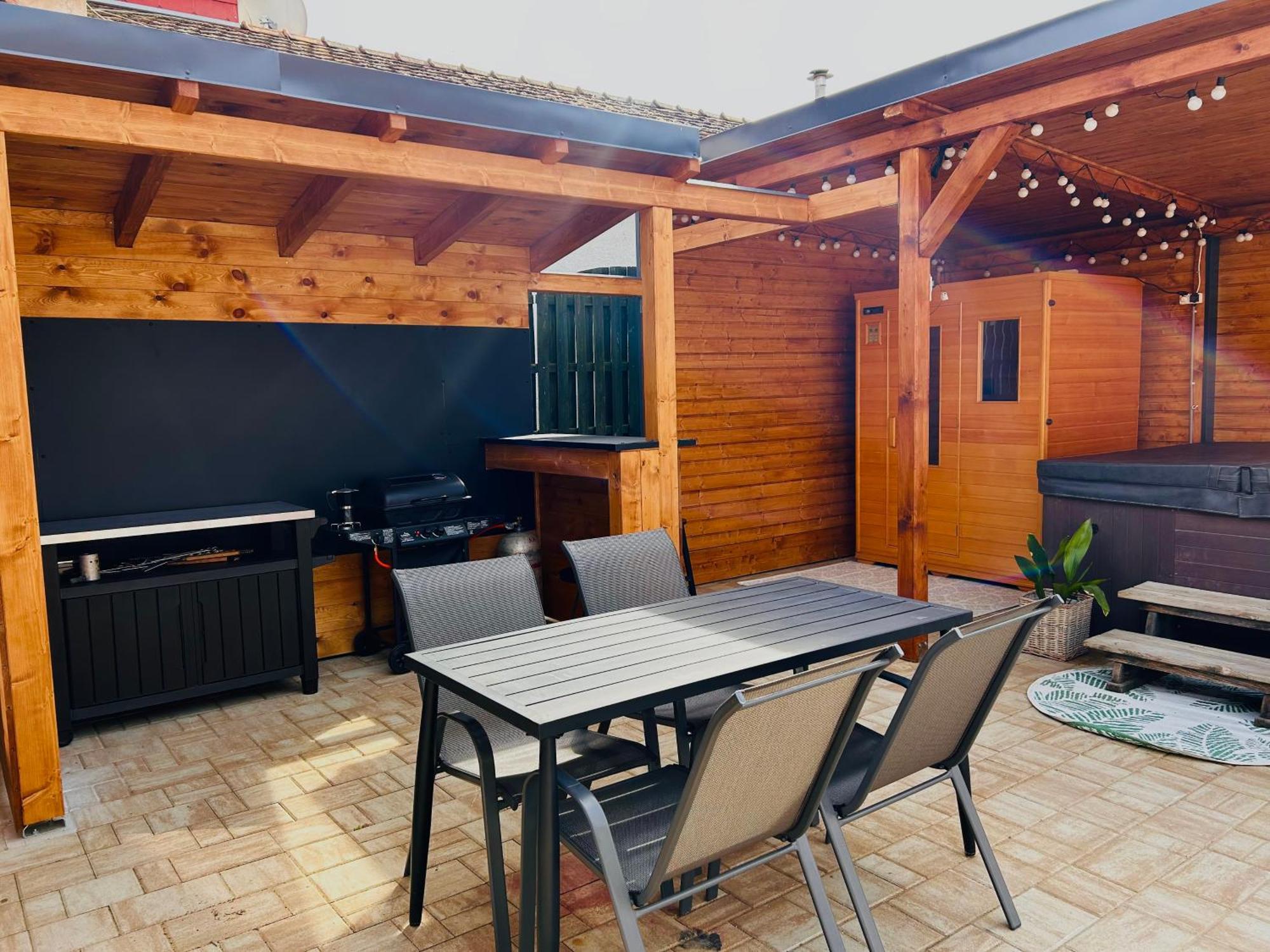 Bikeaway Guesthouse Kereki المظهر الخارجي الصورة